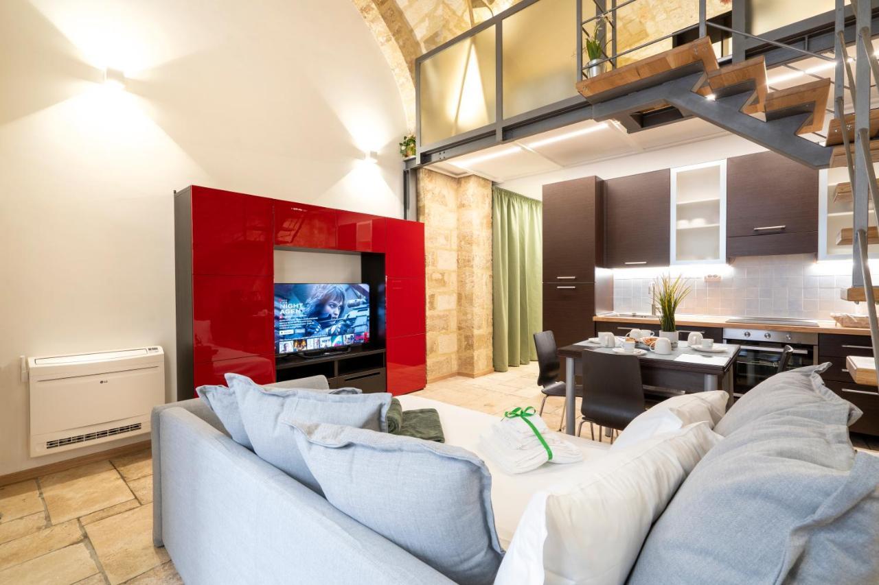 Stazione & Politecnico Stylish Apt With Netflix Bari Exterior photo