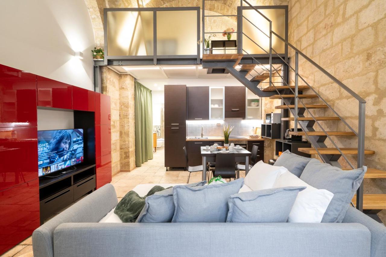 Stazione & Politecnico Stylish Apt With Netflix Bari Exterior photo