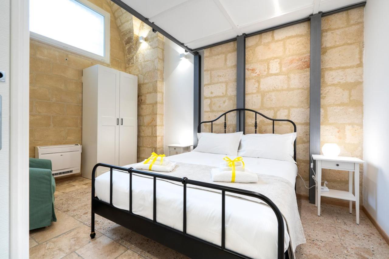 Stazione & Politecnico Stylish Apt With Netflix Bari Exterior photo